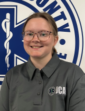 photo of Elizabeth P., EMT photo of Elizabeth P., EMT
