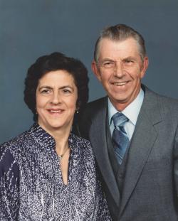 Kenneth Swenka and his wife, Helen